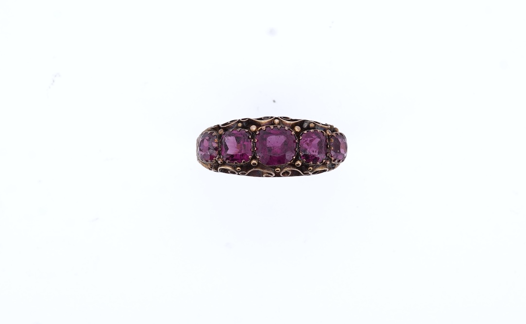 A five-stone garnet ring, early 20th century